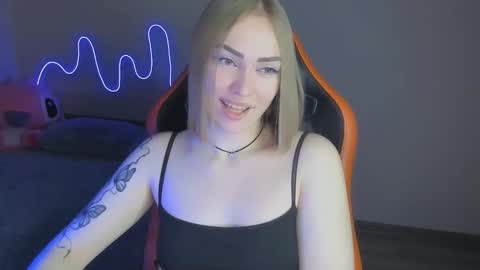 LaraKrein lk online show from November 17, 3:57 pm