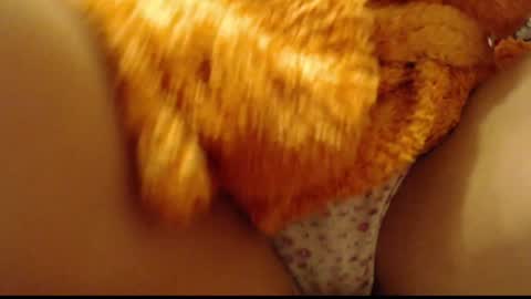 laralhotr online show from January 19, 5:28 pm