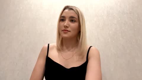 Betty online show from February 16, 9:36 pm