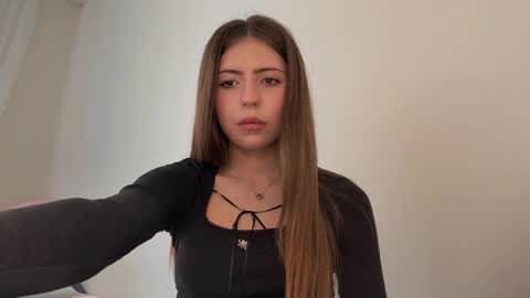 Mila online show from May 6, 3:27 pm