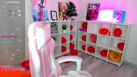 Leslie GTM2 Mon Tue Sat  0300am-1000am Thu and Sun 0900am-1600pm. online show from February 23, 12:15 am