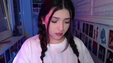 miiiiiiaaaa online show from February 13, 4:11 am