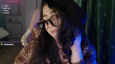 miiiiiiaaaa online show from May 9, 10:45 pm