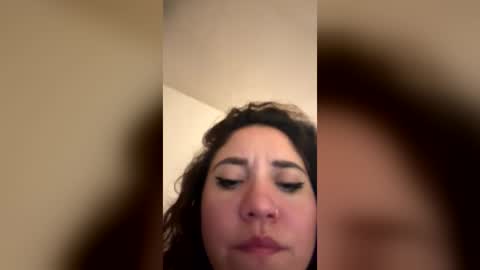 latinamystique online show from June 26, 6:58 am