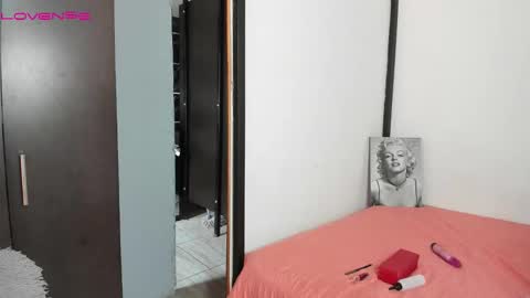 Luna  online show from March 17, 7:40 pm