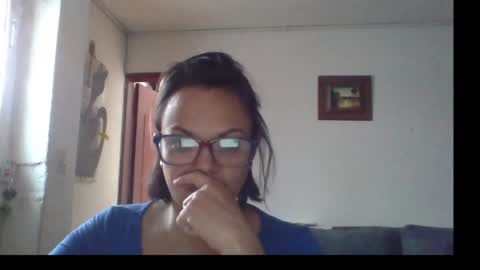 Laura online show from May 26, 2:16 pm