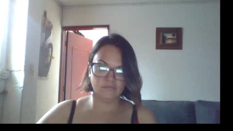 Laura online show from May 25, 1:32 pm