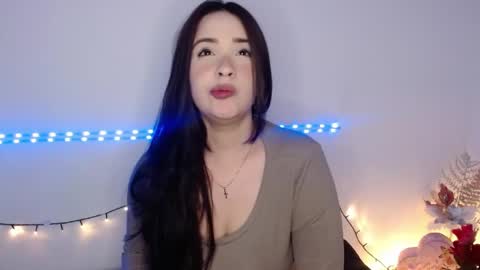 lau_24 online show from April 20, 3:09 am