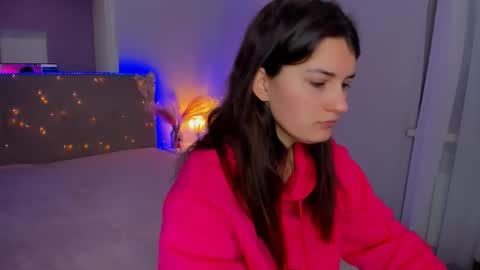 Laura online show from March 16, 6:06 am