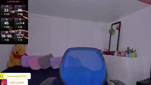 Laura Mayer online show from February 22, 9:23 am