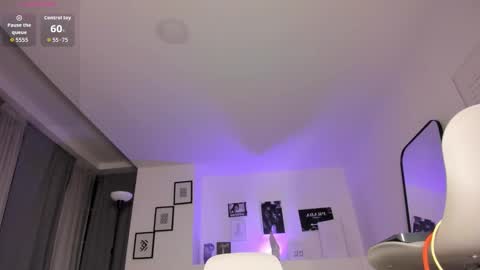 laureen_se online show from February 5, 7:00 am