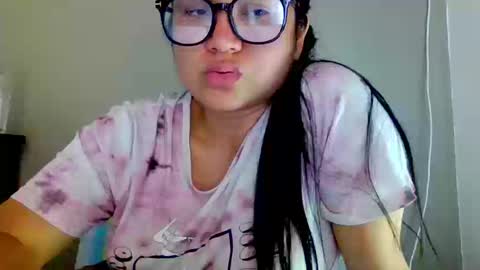 Snapshot of laurengirls1 chatting on September 23, 4:49 pm onlyfan laureng7 - 7 laureng2 online show from September 23, 4:49 pm