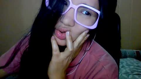onlyfan laureng7 - 7 laureng2 online show from December 19, 3:43 am