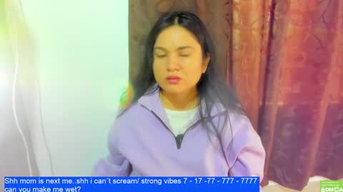 Snapshot of laurengirls1 chatting on February 19, 11:49 am onlyfan laureng7 - 7 laureng2 online show from February 19, 11:49 am