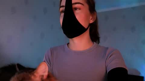 Snapshot of lavinda_lin chatting on October 31, 12:42 pm Lavinda online show from October 31, 12:42 pm