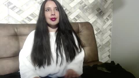 Laya seduce online show from January 10, 11:48 am