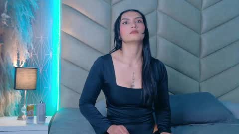 laya online show from October 7, 5:12 am