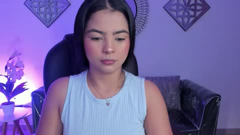 Layla Breezee online show from March 22, 9:26 am