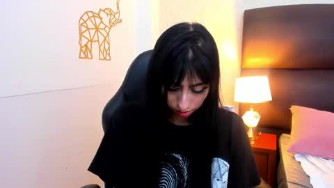 Lau online show from October 26, 7:09 pm