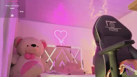 laylafoxy_tay online show from December 16, 3:12 am