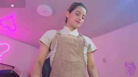 laylafoxy_tay online show from October 17, 3:10 am