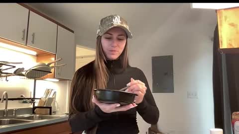 laylahlaylah1 online show from November 25, 1:57 pm