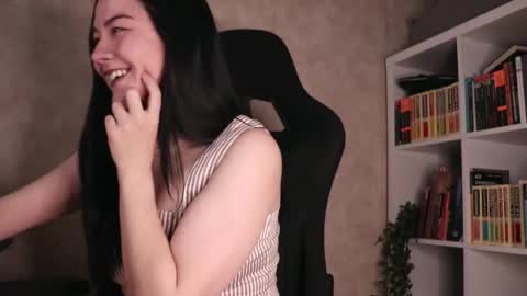 Lisa online show from October 26, 4:19 am