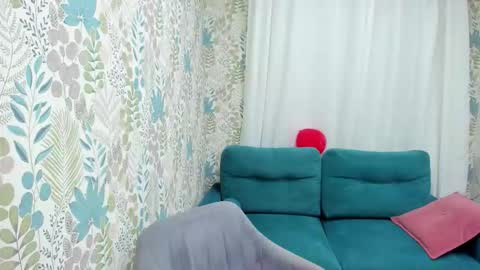 Lea online show from September 13, 5:04 am