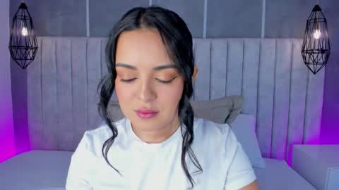    online show from February 17, 6:40 pm