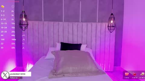    online show from October 22, 7:08 pm