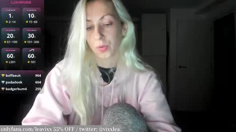 LeaVixx online show from November 5, 5:29 pm