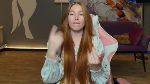 Lilly online show from December 17, 8:46 pm