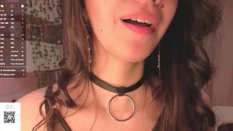 Jasmine online show from March 6, 7:42 pm