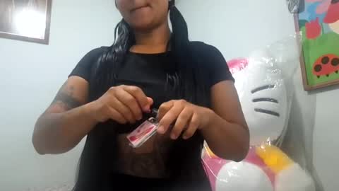 legscaramelxx online show from July 11, 11:32 am