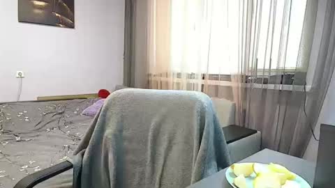 Snapshot of leila_monaco chatting on October 21, 10:08 am Leila online show from October 21, 10:08 am
