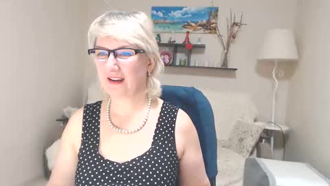 Leila Kinky online show from March 11, 4:08 am