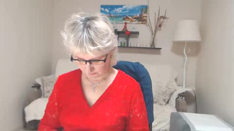 Leila Kinky online show from February 18, 4:26 am