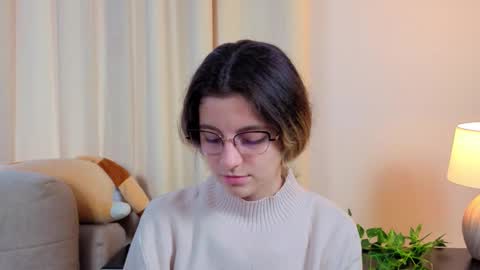 Alexandria online show from November 4, 7:13 am