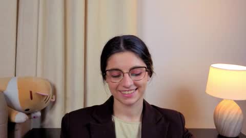 Alexandria online show from November 5, 6:24 pm