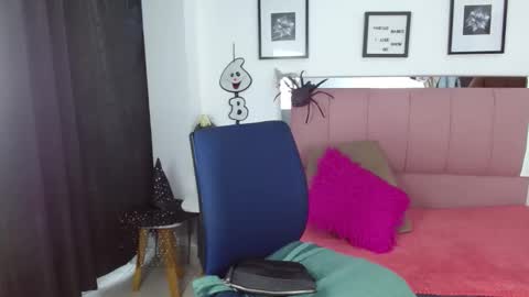 Leidy online show from October 13, 6:21 pm