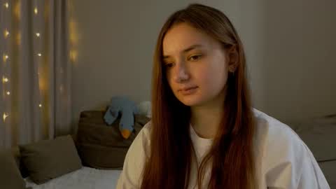 Lelia online show from March 23, 8:04 pm