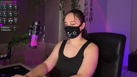 Lemi online show from November 14, 5:24 pm