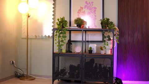 Lena Laurent online show from March 14, 11:00 am