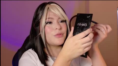 lenaashy online show from November 16, 6:04 am