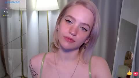  Ashly  online show from March 4, 3:59 pm