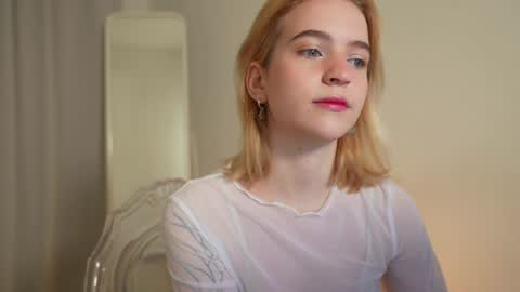  Ashly  online show from January 26, 3:47 pm