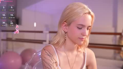  Ashly  online show from October 10, 3:50 pm