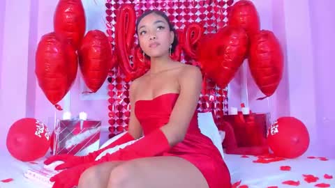 Leo online show from February 14, 4:31 pm