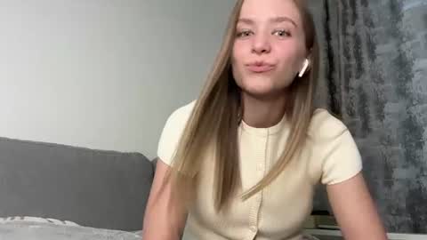 Emma online show from June 20, 12:52 pm