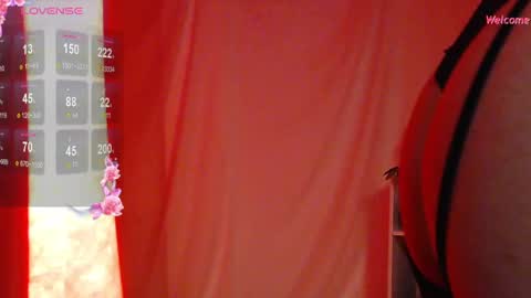 Snapshot of leonora_luxry_ chatting on February 2, 2:17 am My name is Leonora Pleasures to see you Follow me here and instagram online show from February 2, 2:17 am